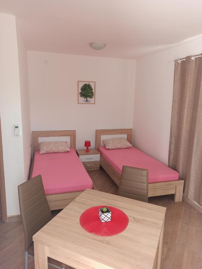 Lastva Holliday Rooms Budva Exterior photo