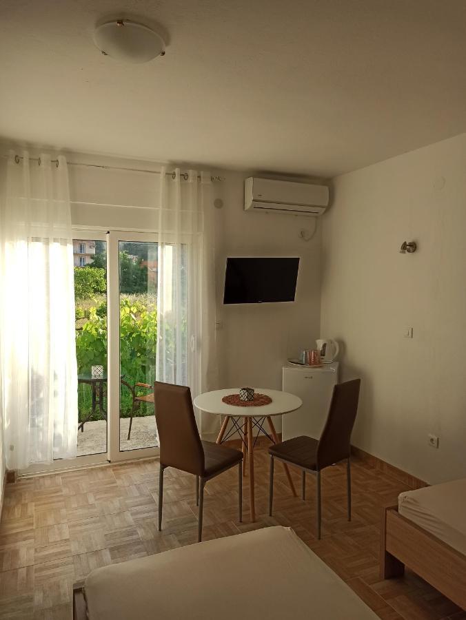 Lastva Holliday Rooms Budva Exterior photo