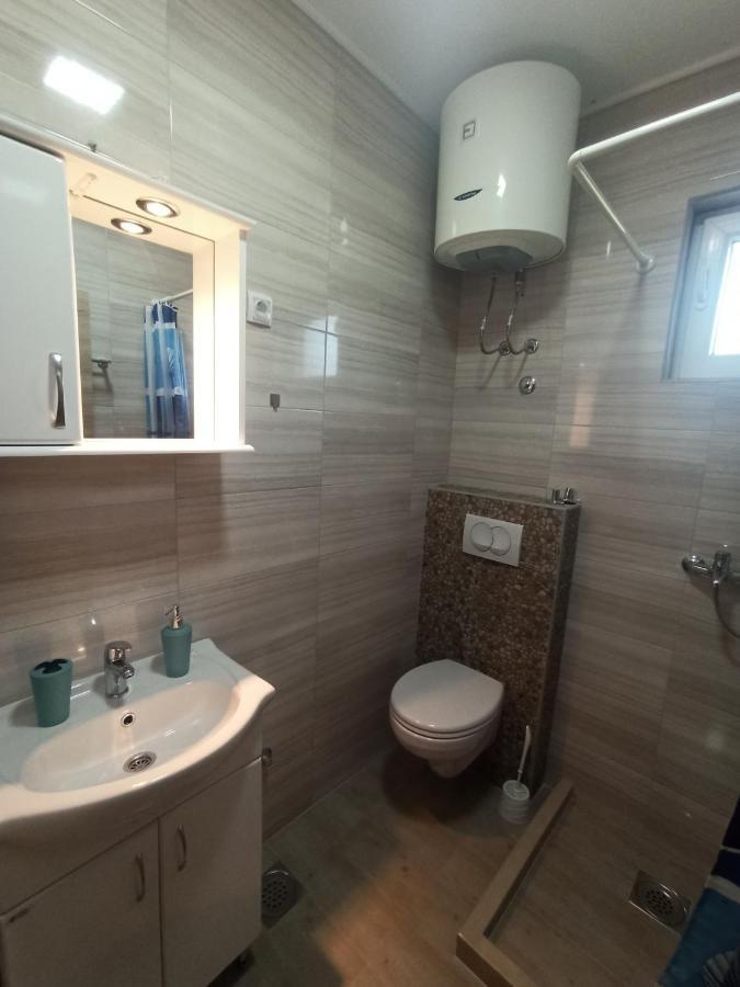 Lastva Holliday Rooms Budva Exterior photo